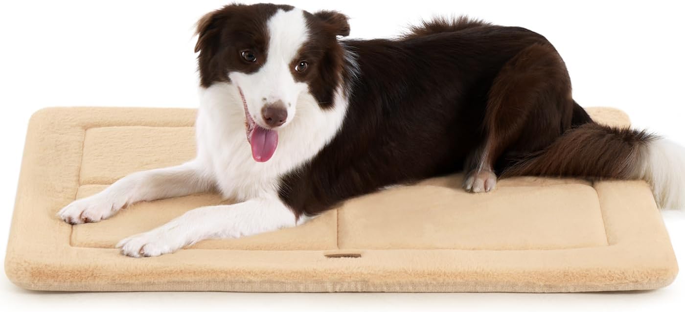 Made4Pets Dog Crate Pad Bed for Medium Large Dogs, Washable & Reversible, Anti-Slip Kennel Mat for Cozy Sleeping, Soft Fluffy Dog Bed for Indoor & Outdoor Use, 35"x23", Khaki