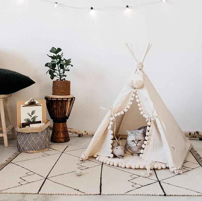 MINICAMP Pet Teepee Bed for Cats – Cozy Cat Beds for Indoor Cats – Luxury Pet House & Hideaway Bed for Cats & Small Animals - Made in EU (Small)